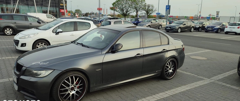 BMW Seria 3 cena 27000 przebieg: 162000, rok produkcji 2006 z Kępno małe 67